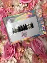 Matte Black Marble Luxury Press On Nails (Medium)