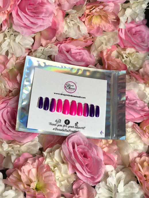 Ombré Me Pink Luxury Press On Nails (Medium)